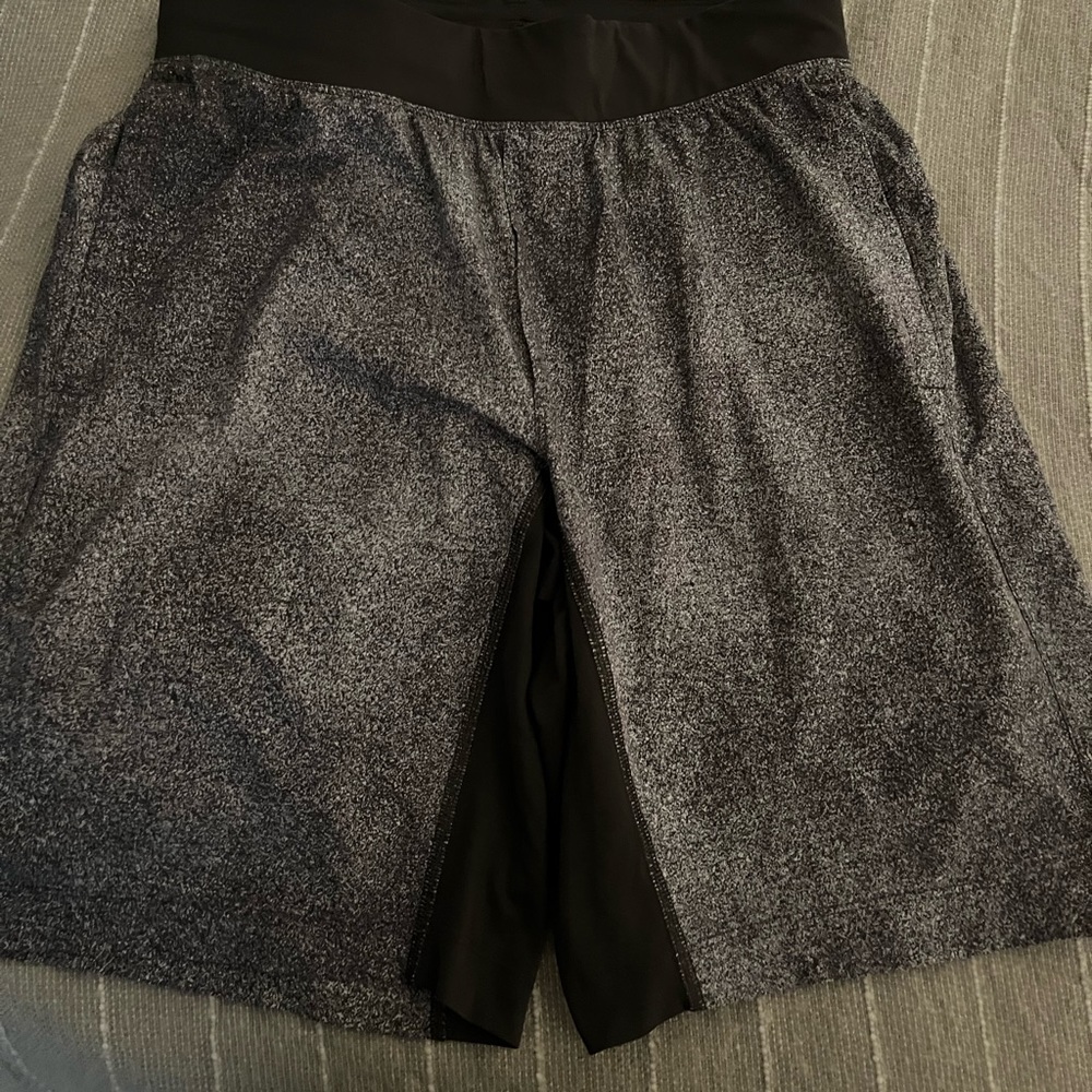 Gray mens lululemon shorts